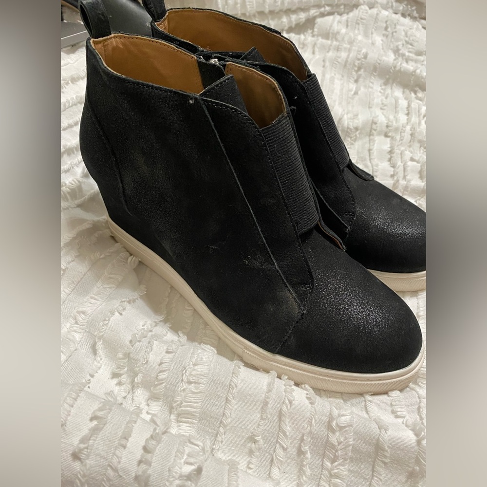 Linea Paolo Black Tennis Shoe Booties Gem